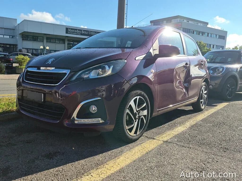 PEUGEOT 108 1.0 VTi Allure - фото 1