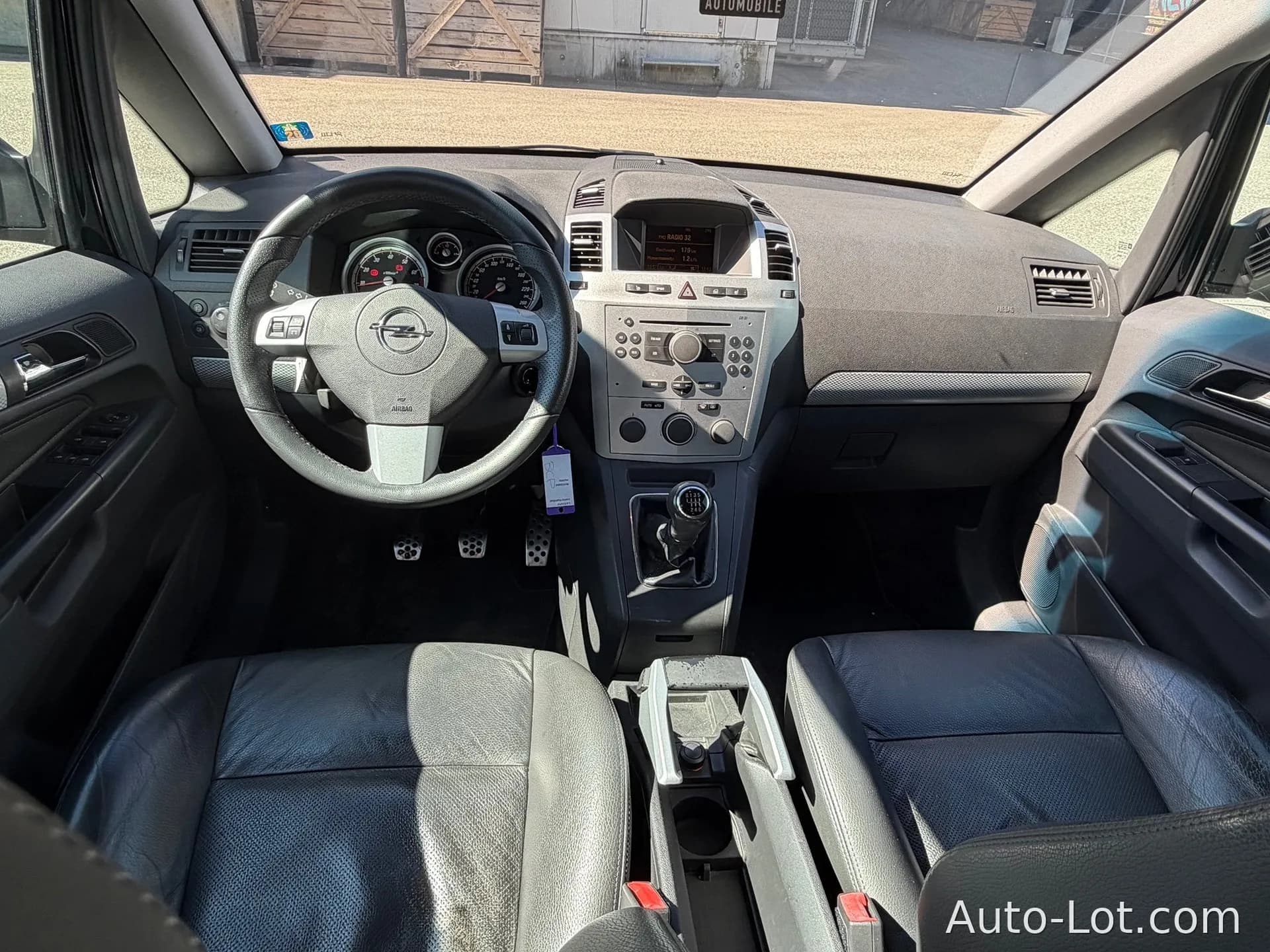 OPEL Zafira B20TR - фото 8