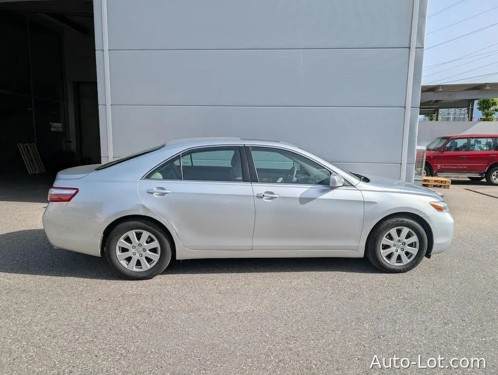 TOYOTA CAMRY HYBRID - фото 4