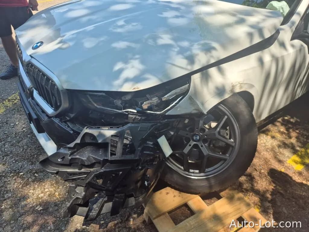 BMW 520d Touring - фото 3