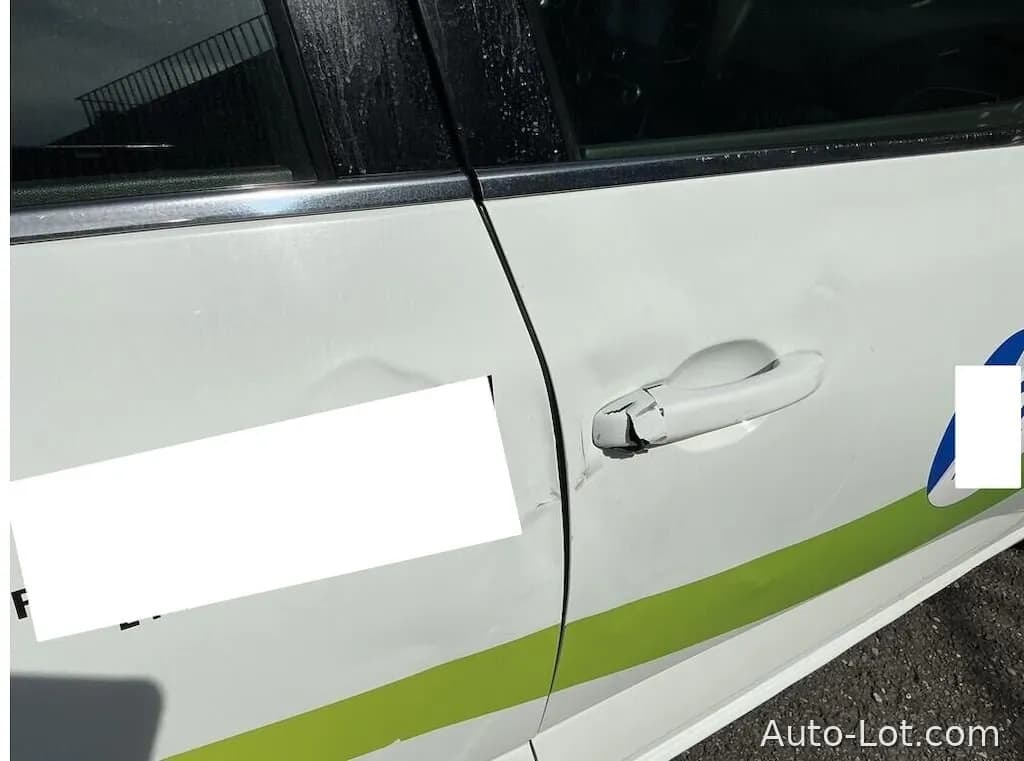 Renault Mégane - фото 19
