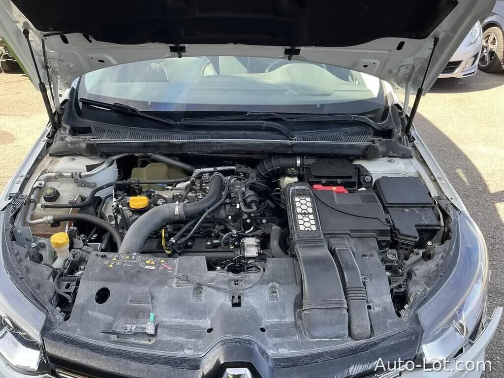 Renault Mégane - фото 9