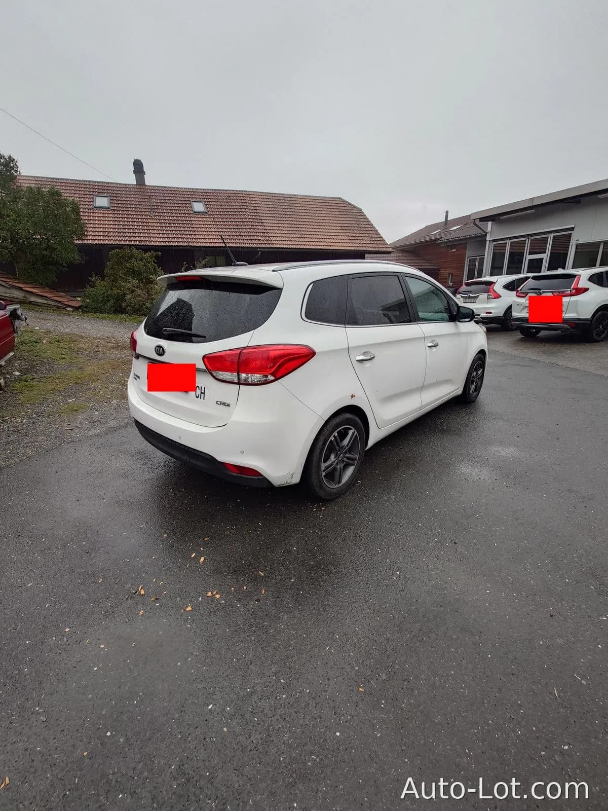 KIA Carens IV - фото 16