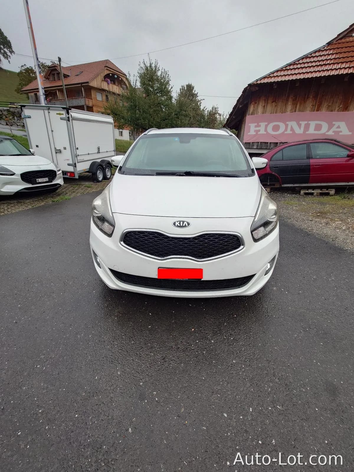 KIA Carens IV - фото 3