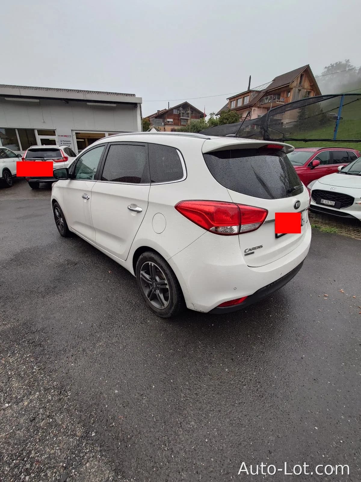 KIA Carens IV - фото 6