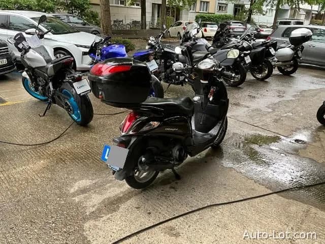 YAMAHA XC 115 scooter - фото 4