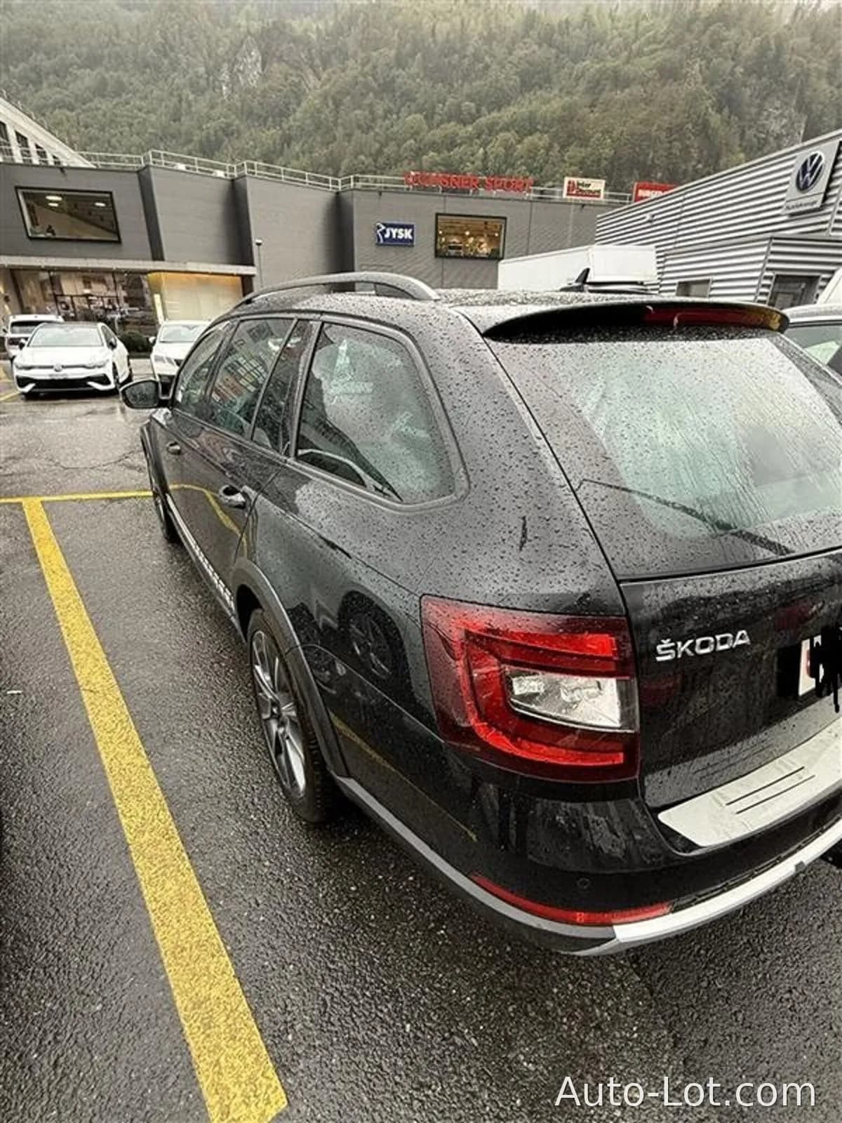 SKODA Octavia - фото 5