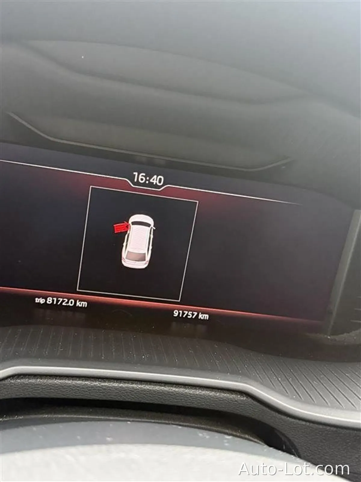 SKODA Octavia - фото 10