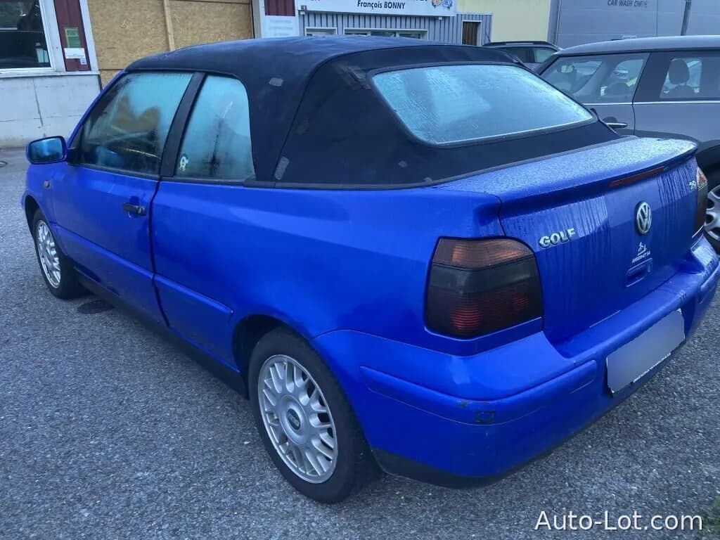 VW Golf III Cabriolet - фото 6
