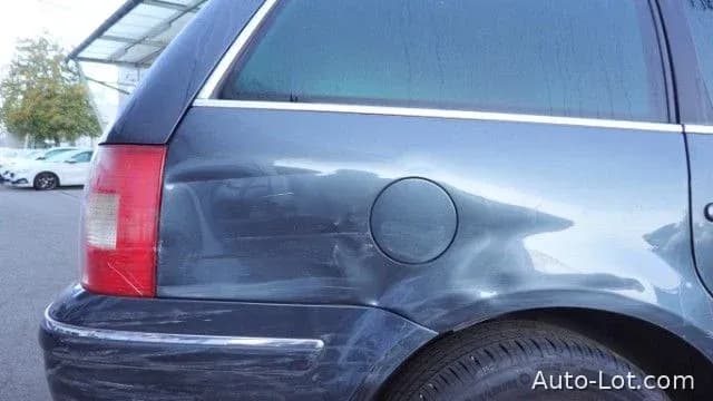 VW Passat Variant 1.8T Stationswagen - фото 11