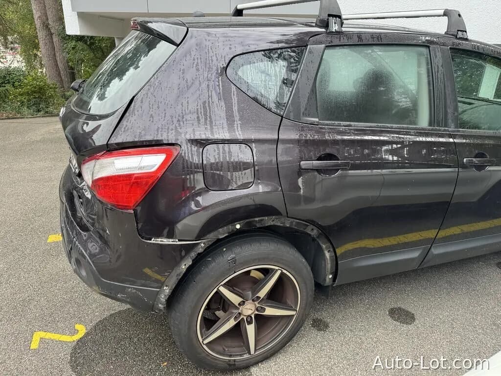 Nissan Qashqai - фото 1