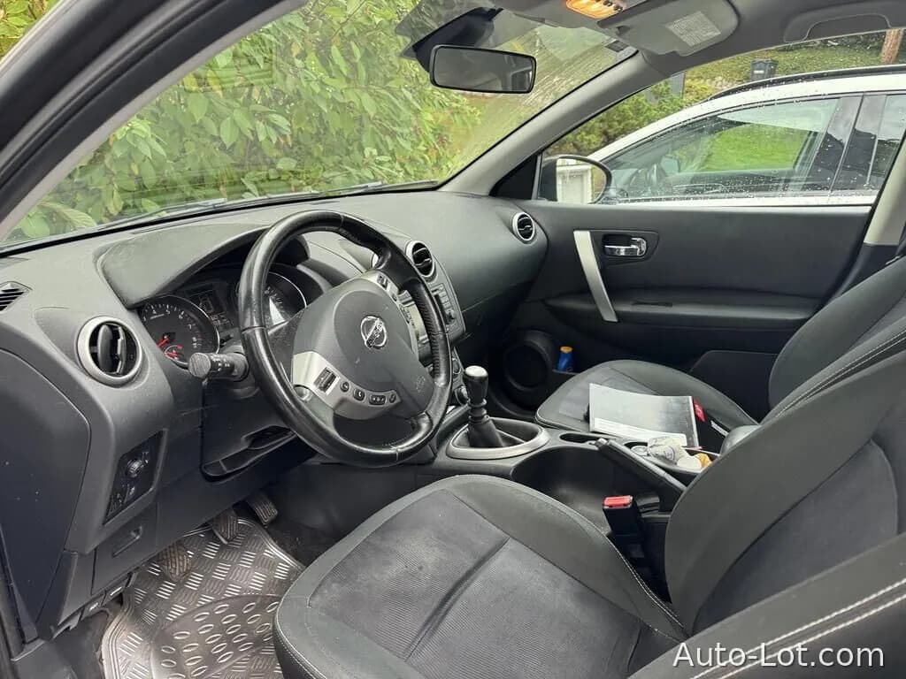 Nissan Qashqai - фото 8