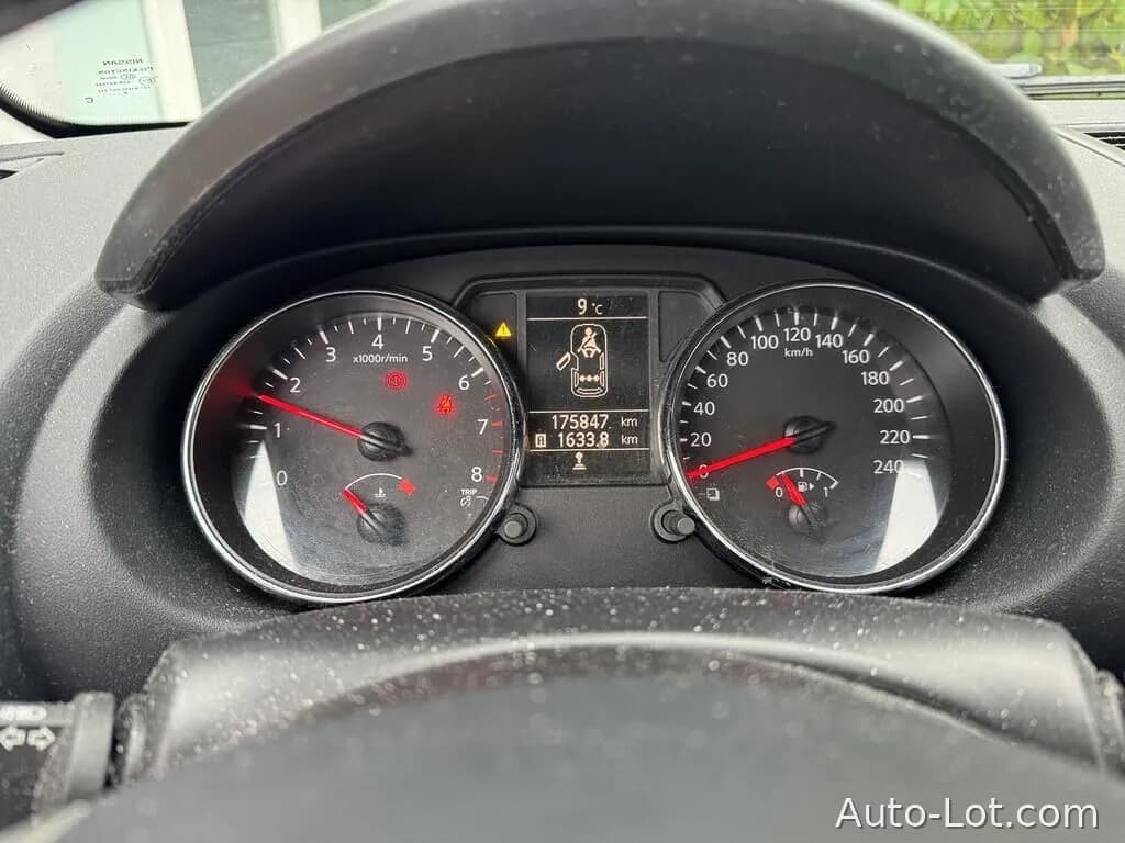 Nissan Qashqai - фото 10