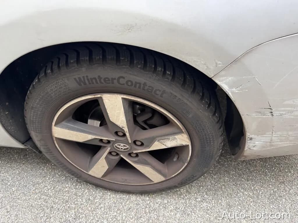 Toyota Auris Touring Sports - фото 12