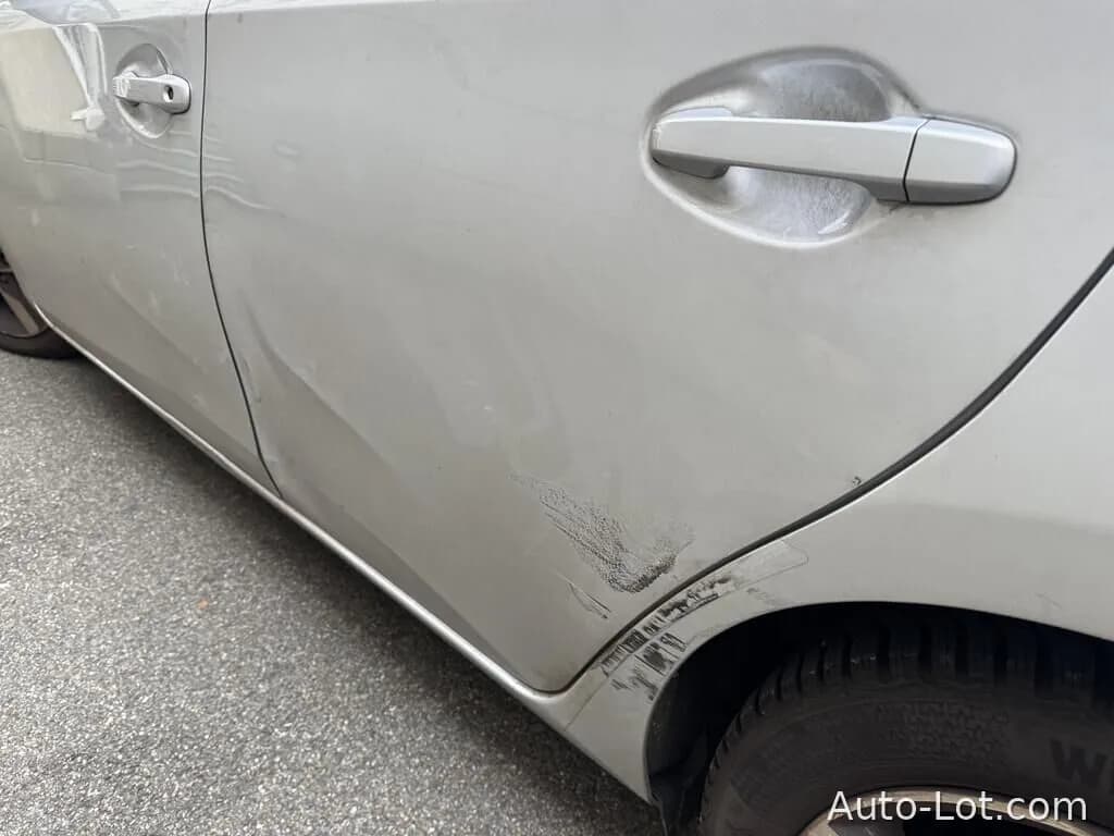 Toyota Auris Touring Sports - фото 8